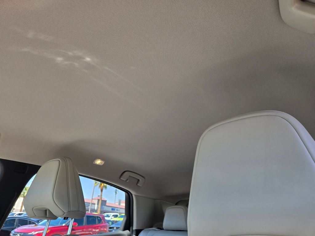 Used 2024 Nissan Ariya AWD image 11
