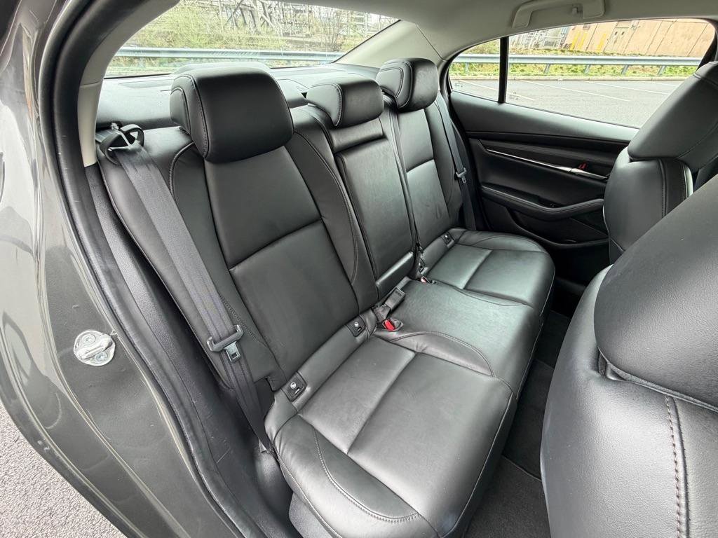 Used 2020 MAZDA MAZDA3 AWD Sedan w/ Preferred Package image 19