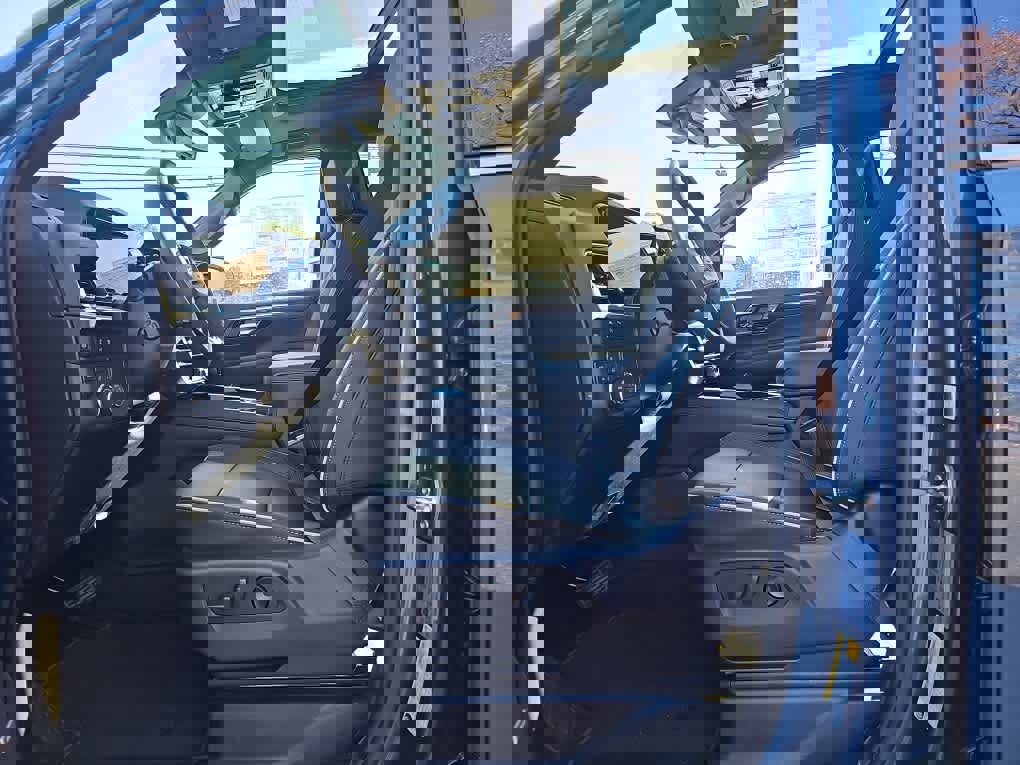 New 2026 Chevrolet Suburban Premier image 10