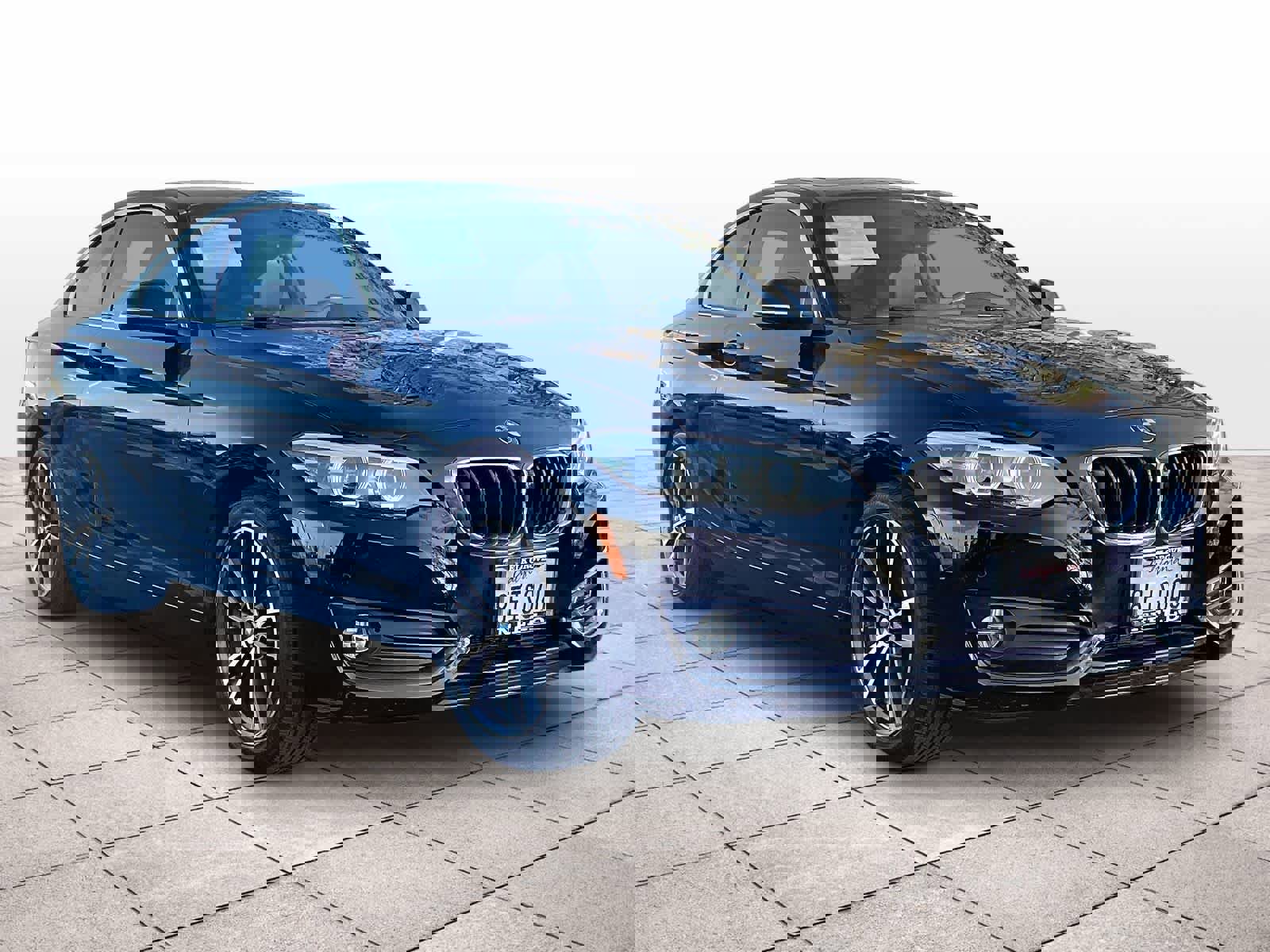 Used 2018 BMW 230i Coupe image 2