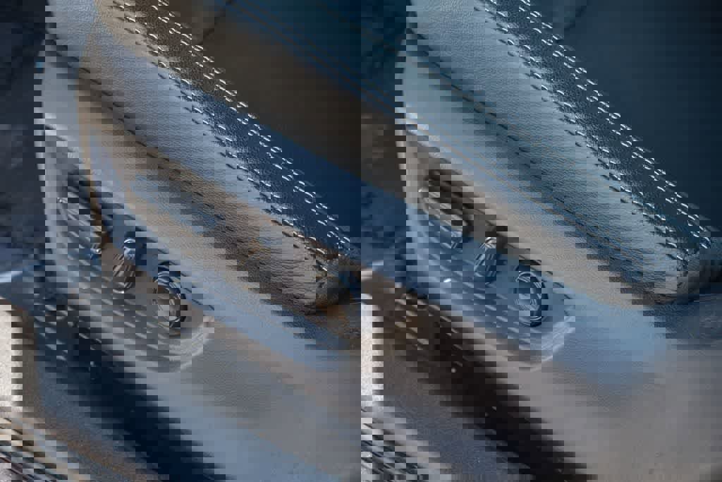 Used 2025 Toyota Camry SE image 25