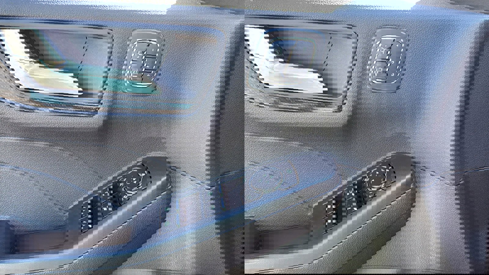 Used 2023 Ford Escape ST-Line Select w/ Tech Pack #2 image 10