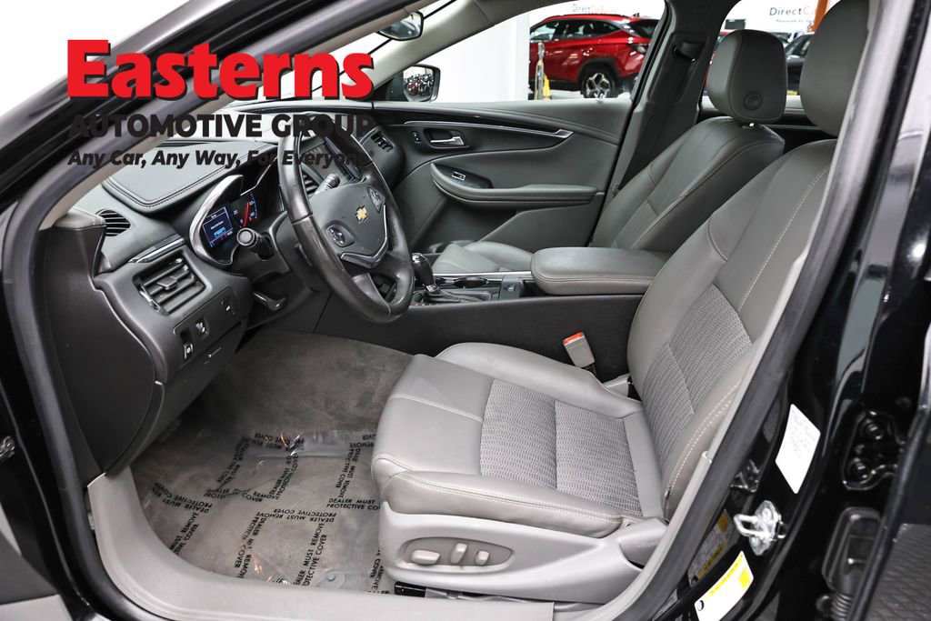 Used 2019 Chevrolet Impala LT FWD image 14