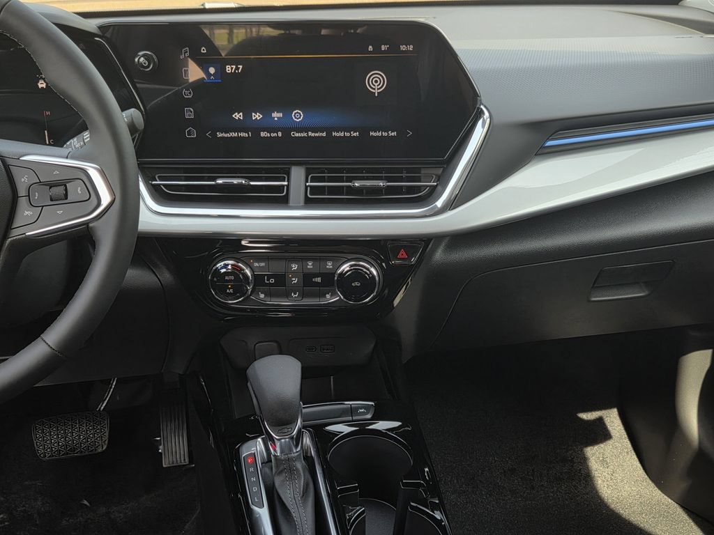 New 2026 Chevrolet Trax LT w/ Driver Confidence Package FWD image 11