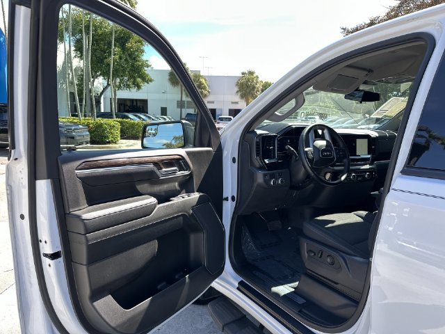 Used 2024 GMC Sierra 1500 Elevation RWD image 22