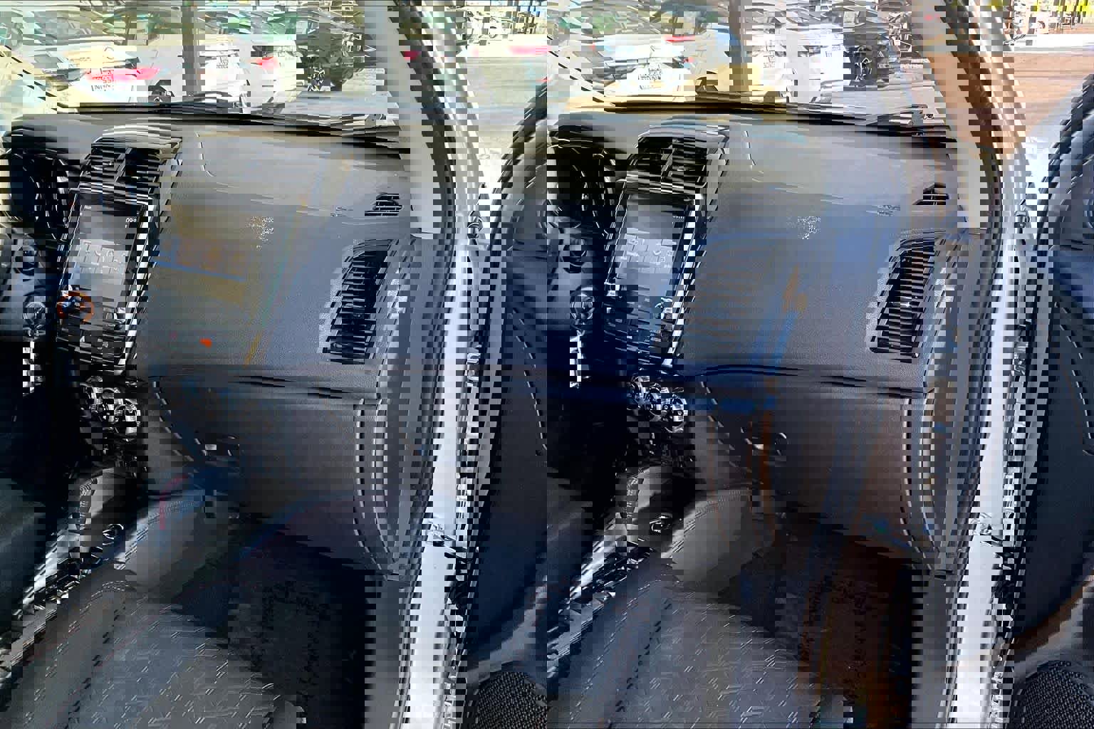 Used 2024 Mitsubishi Outlander Sport LE image 17