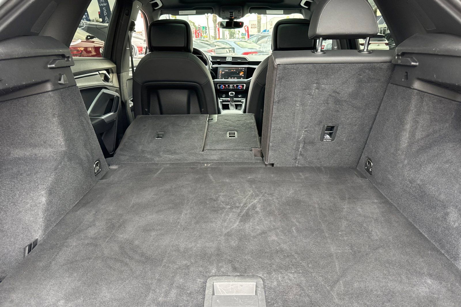 Used 2020 Audi Q3 2.0T Premium Plus w/ Premium Plus Package image 14