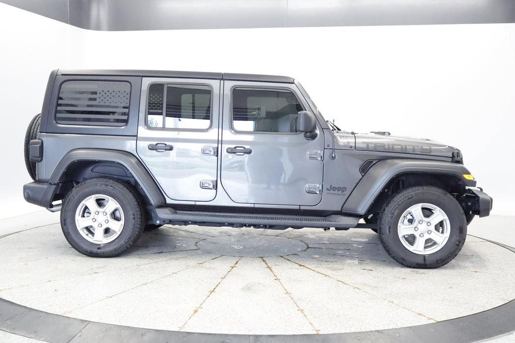 Used 2022 Jeep Wrangler Unlimited Sport AWD/4WD image 6