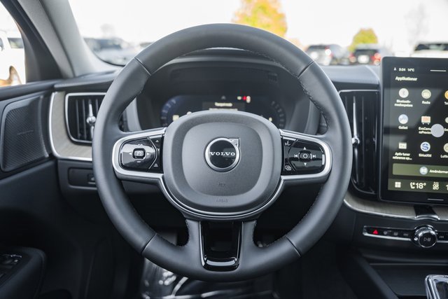 New 2026 Volvo XC60 B5 Ultra w/ Protection Package Premier image 28