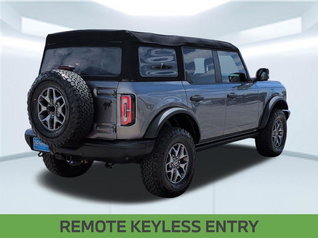Used 2023 Ford Bronco Badlands image 6