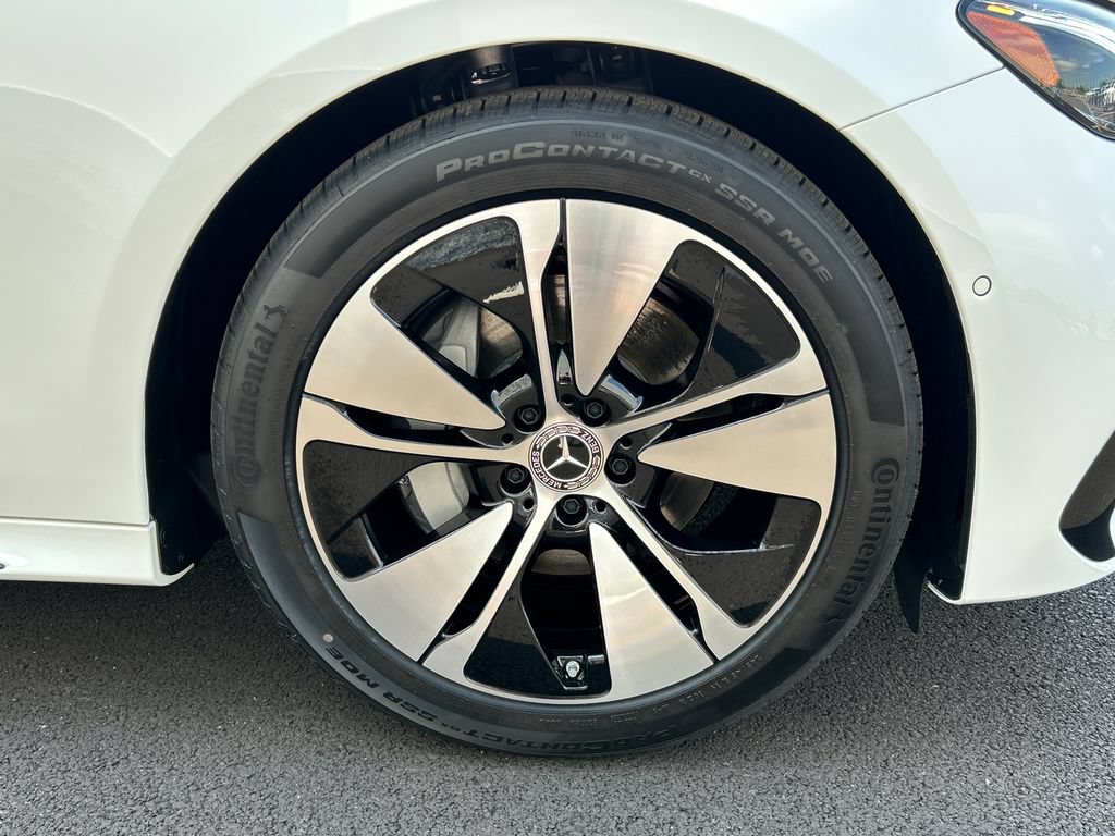 New 2026 Mercedes-Benz E 350 4MATIC Sedan image 37