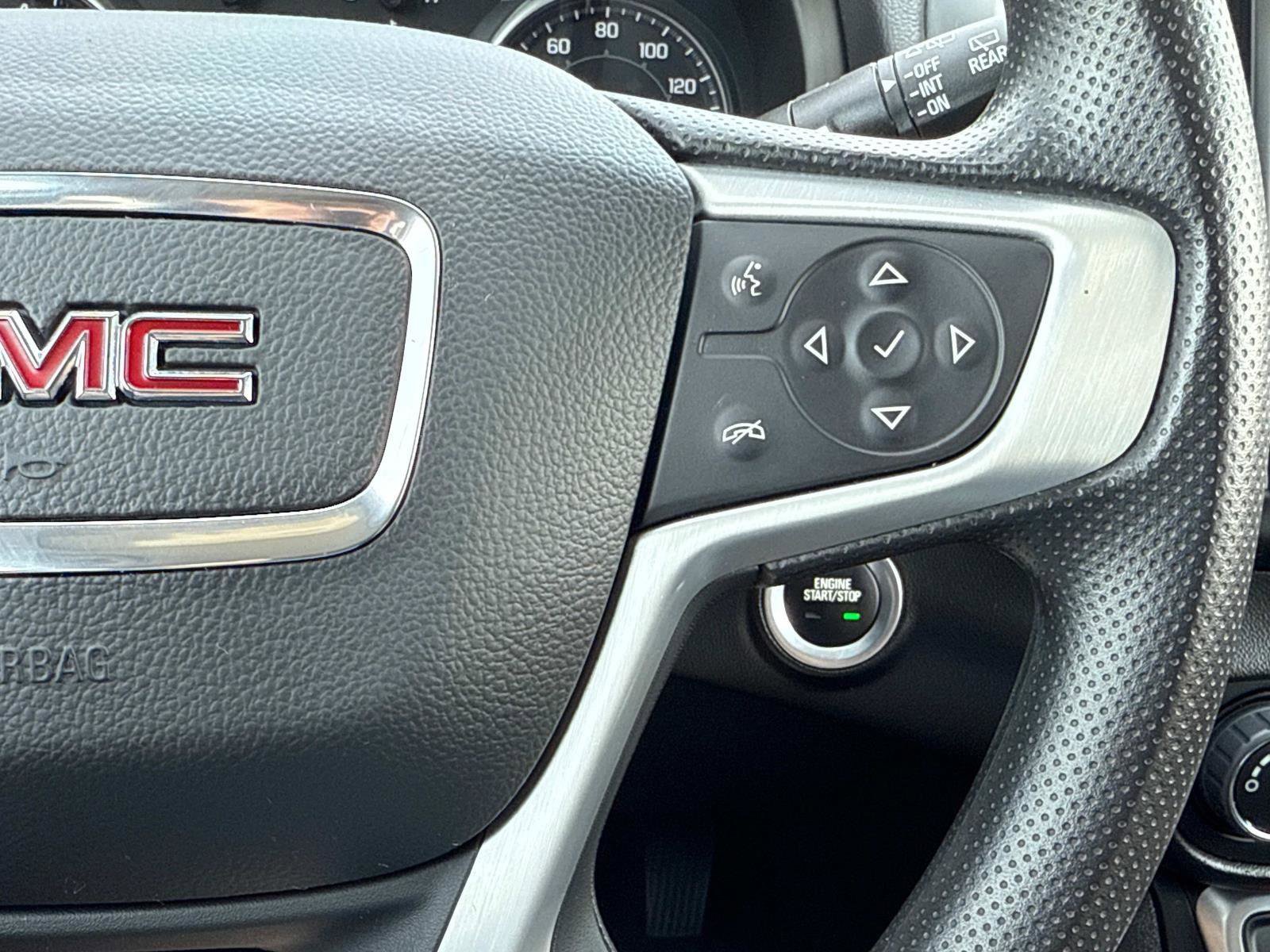 Used 2022 GMC Terrain SLE image 7