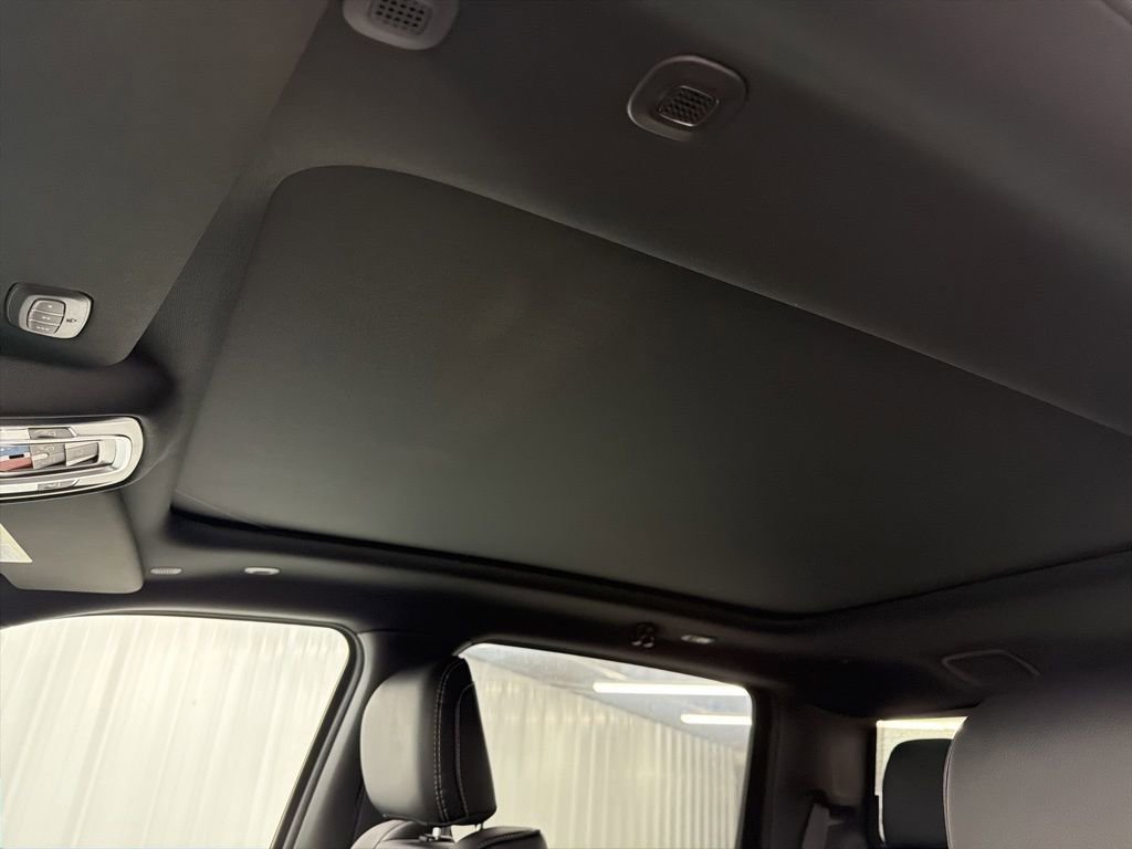 New 2026 RAM 1500 Rebel AWD/4WD image 15