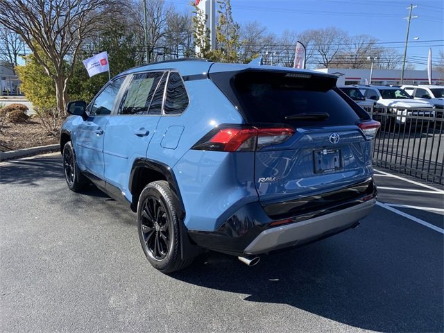 Used 2023 Toyota RAV4 SE image 6