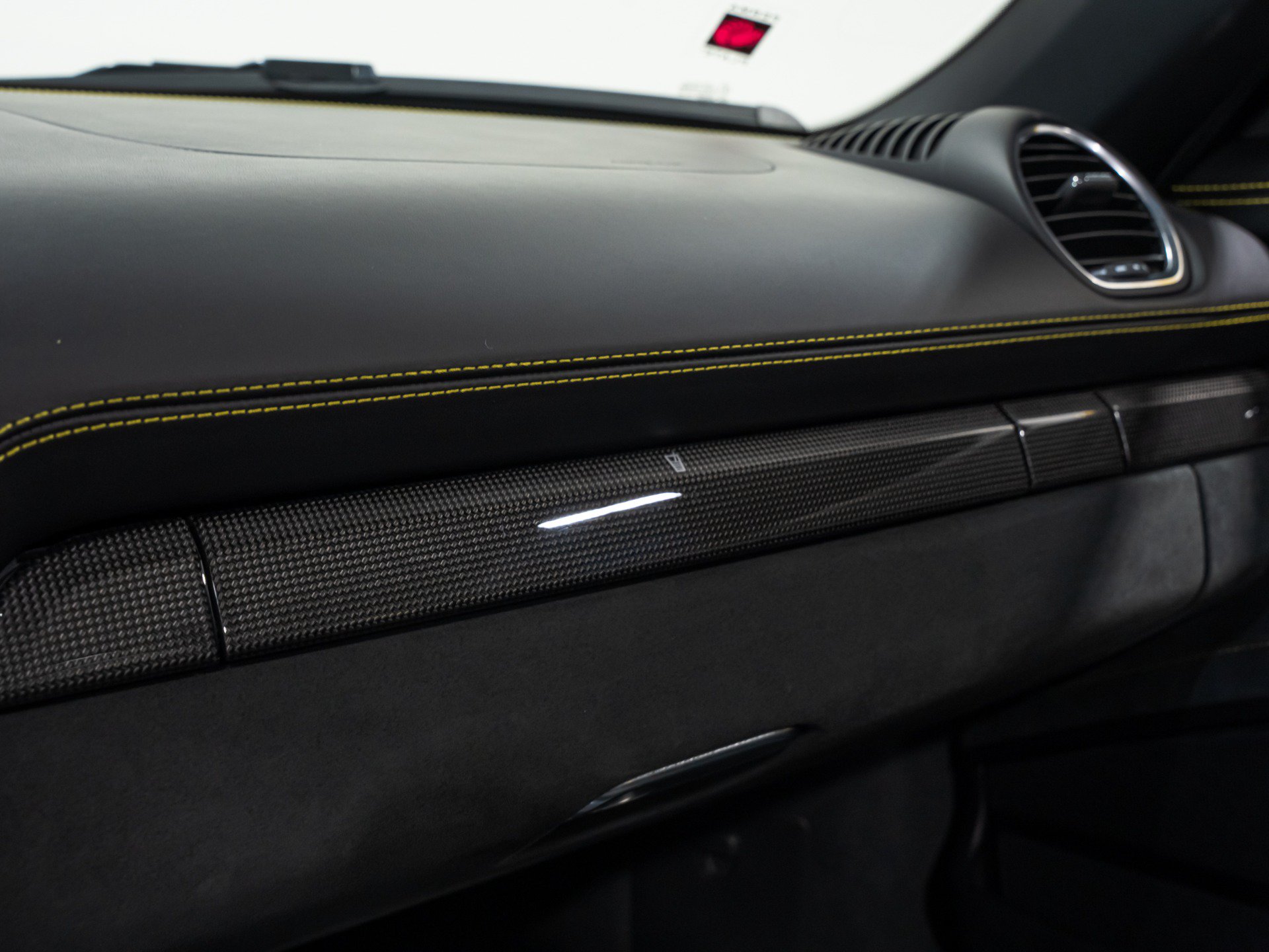Used 2022 Porsche 718 Boxster Spyder RWD image 55