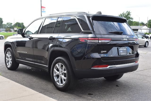 Used 2023 Jeep Grand Cherokee Limited AWD/4WD image 14