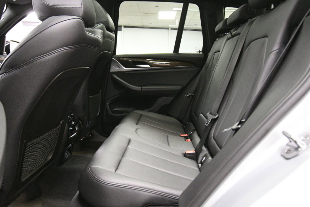 Used 2018 BMW X3 xDrive30i image 22