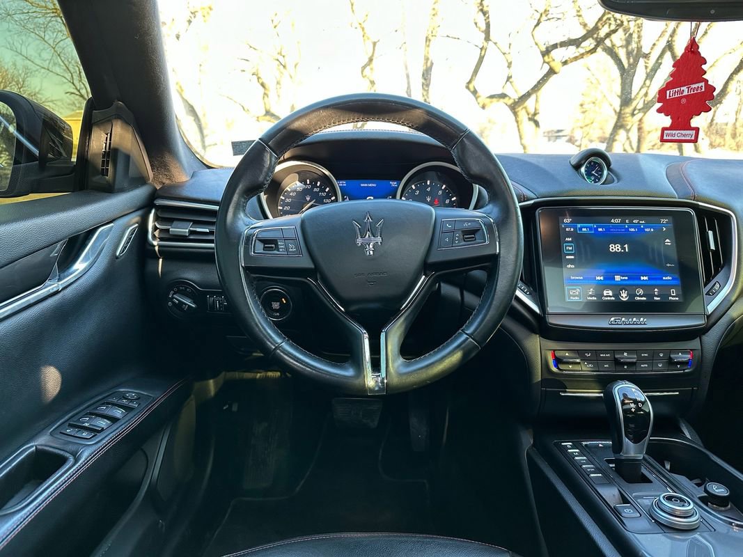 Used 2018 Maserati Ghibli S Q4 image 17