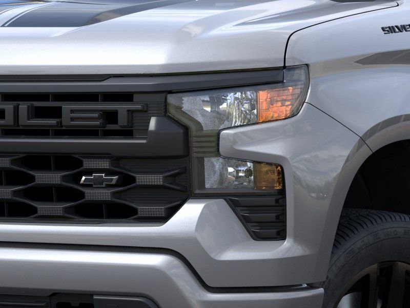 New 2026 Chevrolet Silverado 1500 Custom w/ Rally Edition AWD/4WD image 10