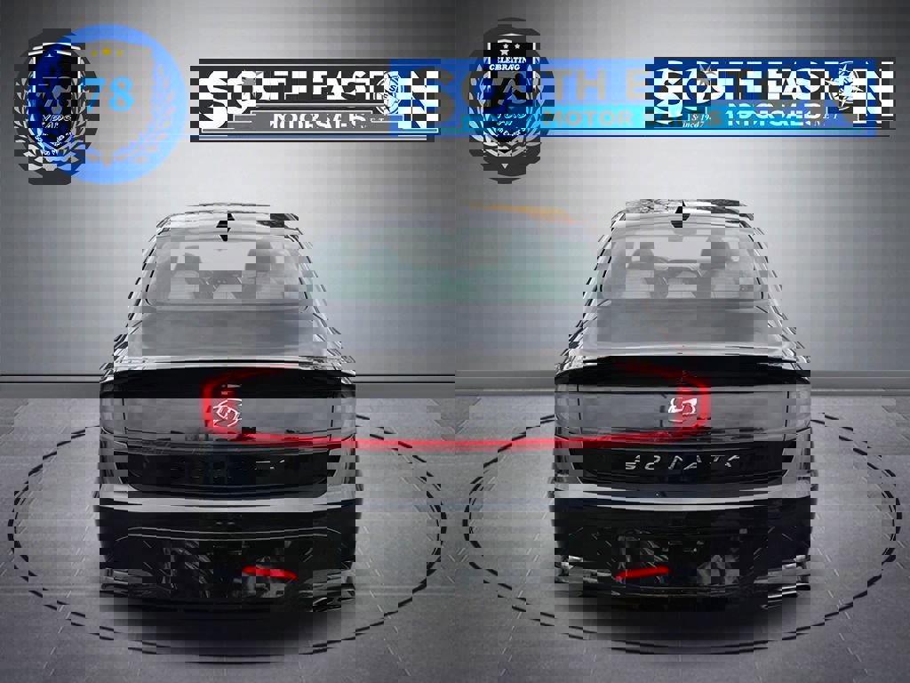 Used 2020 Hyundai Sonata SEL w/ Convenience Package image 4