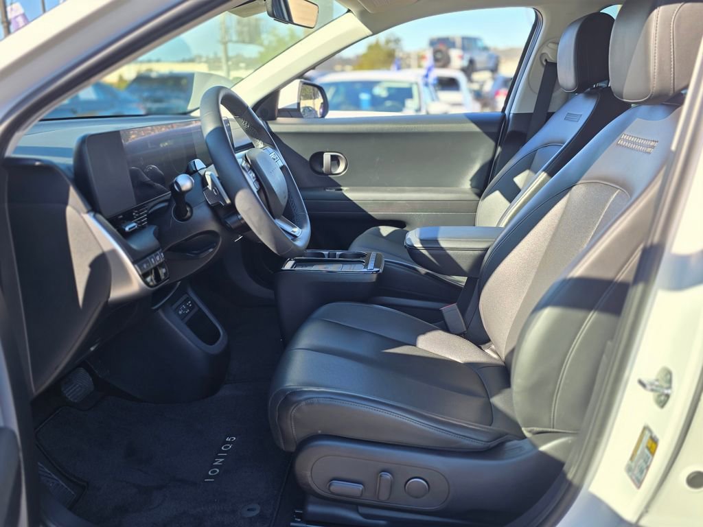 Certified 2025 Hyundai Ioniq 5 SEL image 13