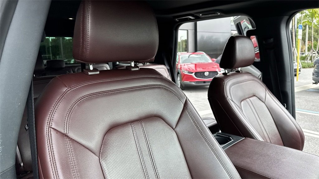 Used 2023 Ford Expedition Limited image 47