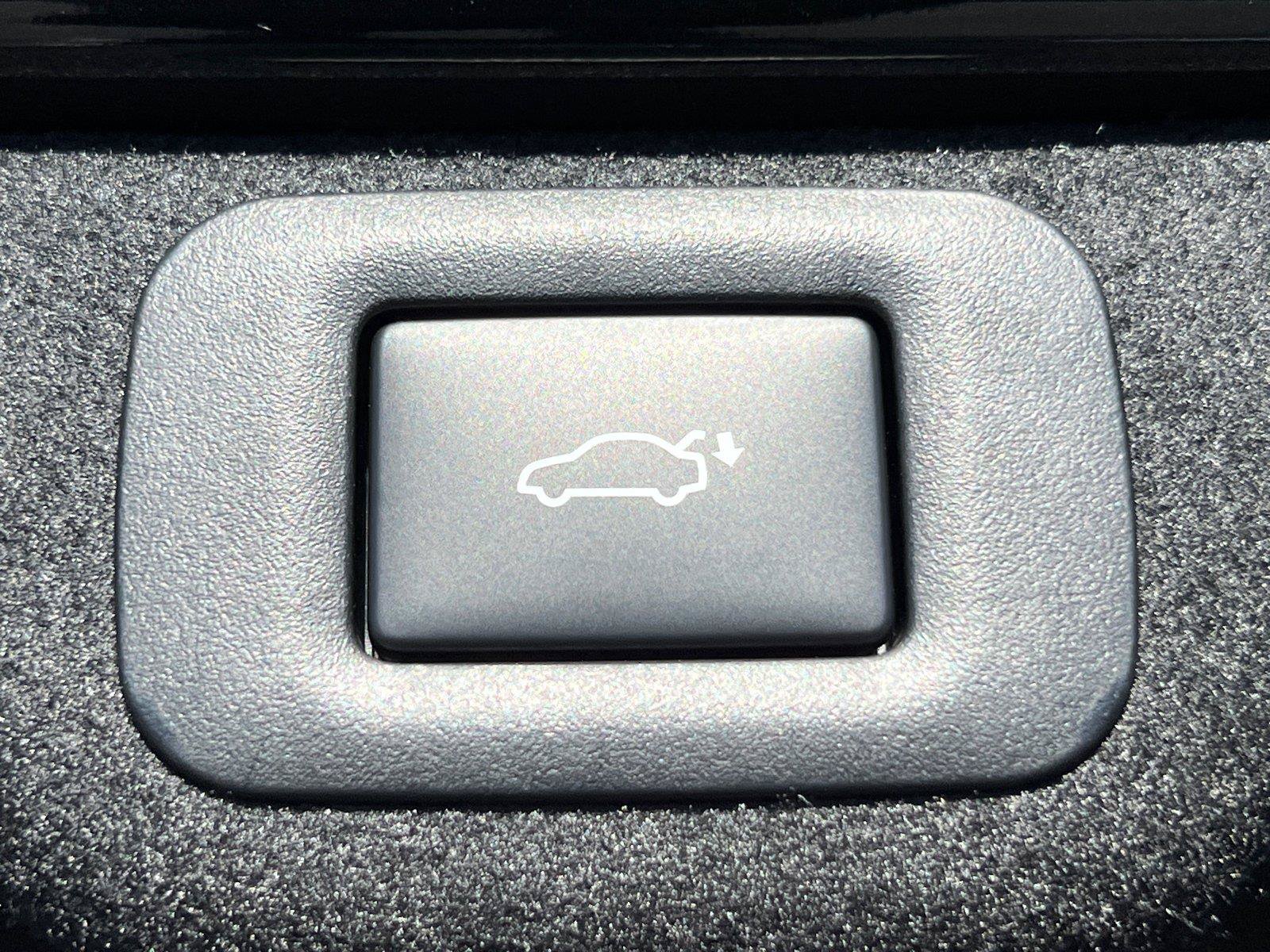 New 2026 Lexus ES 350e w/ Convenience Package FWD image 13