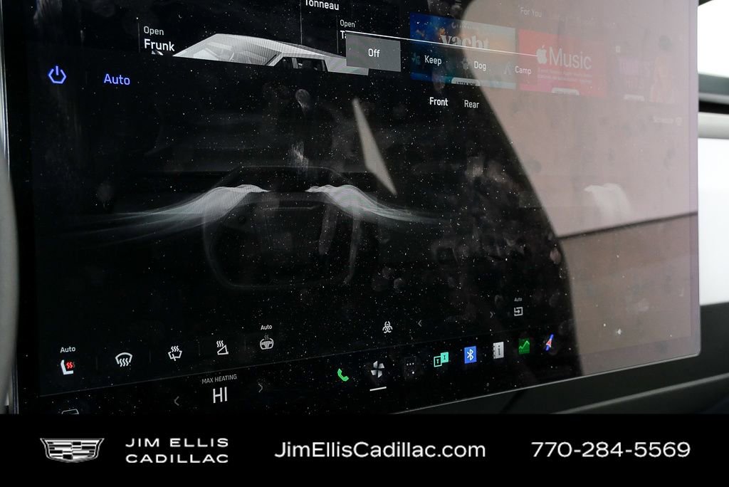 Used 2024 Tesla Cybertruck AWD Crew Cab image 17