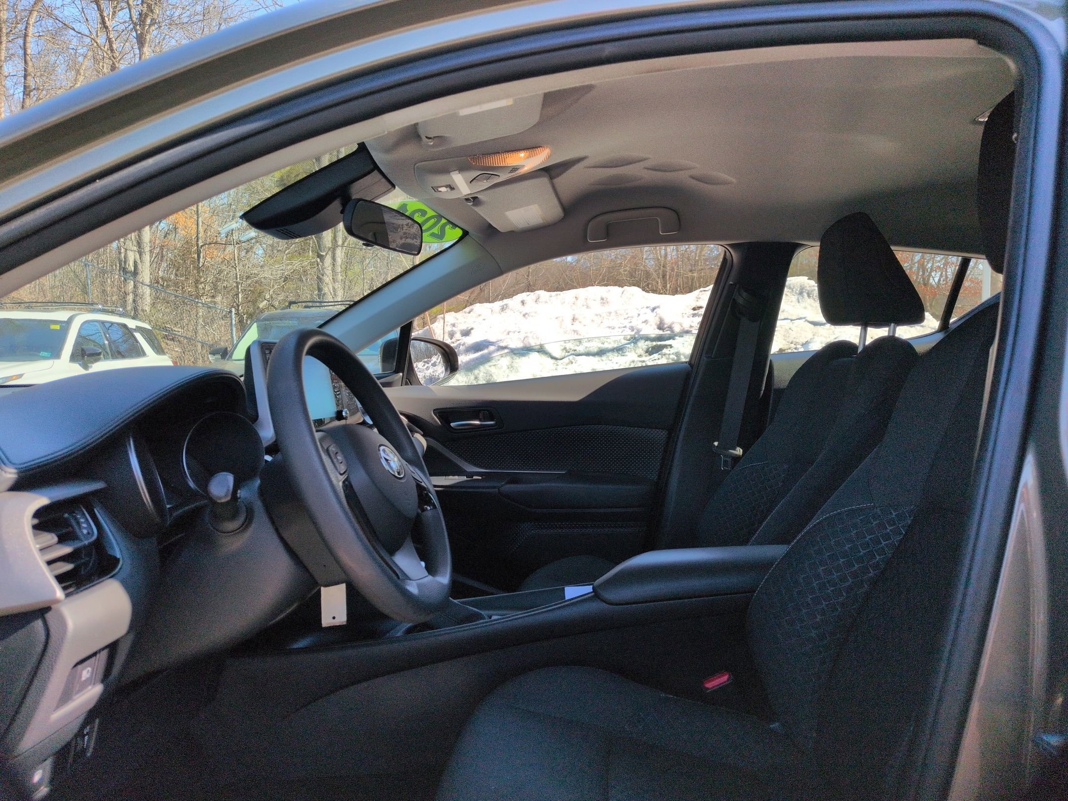 Used 2021 Toyota C-HR LE image 12