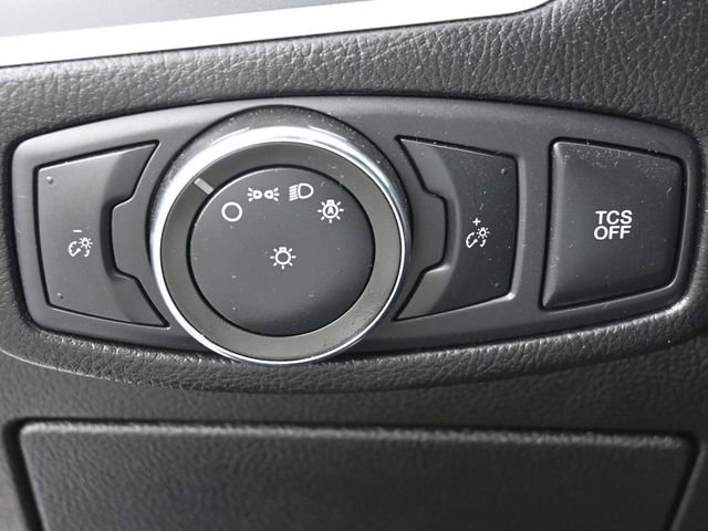 Used 2021 Ford Edge SE image 38