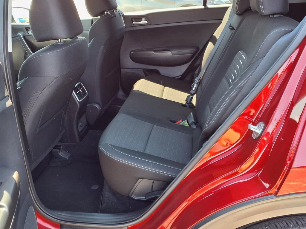 Used 2021 Kia Sportage LX w/ LX Fwd Popular Package image 25