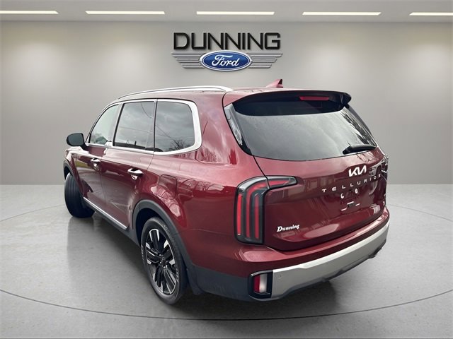 Used 2023 Kia Telluride SX image 2