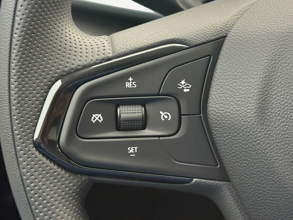 New 2026 Chevrolet Trax LS w/ LS Convenience Package image 19