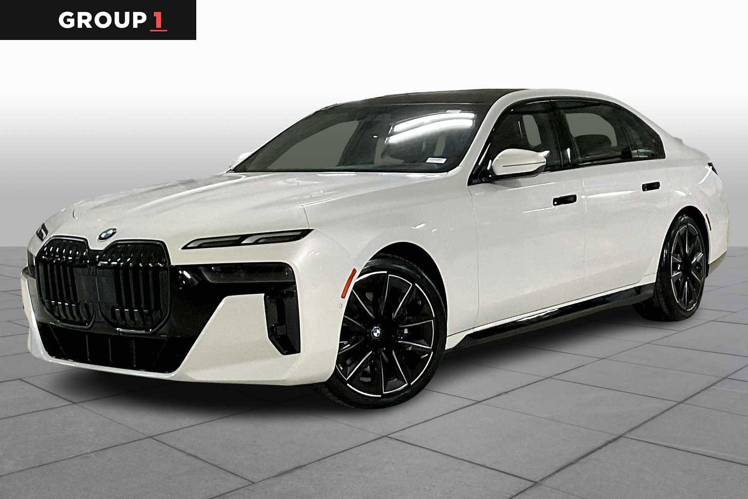 New 2025 BMW 760i xDrive image 1