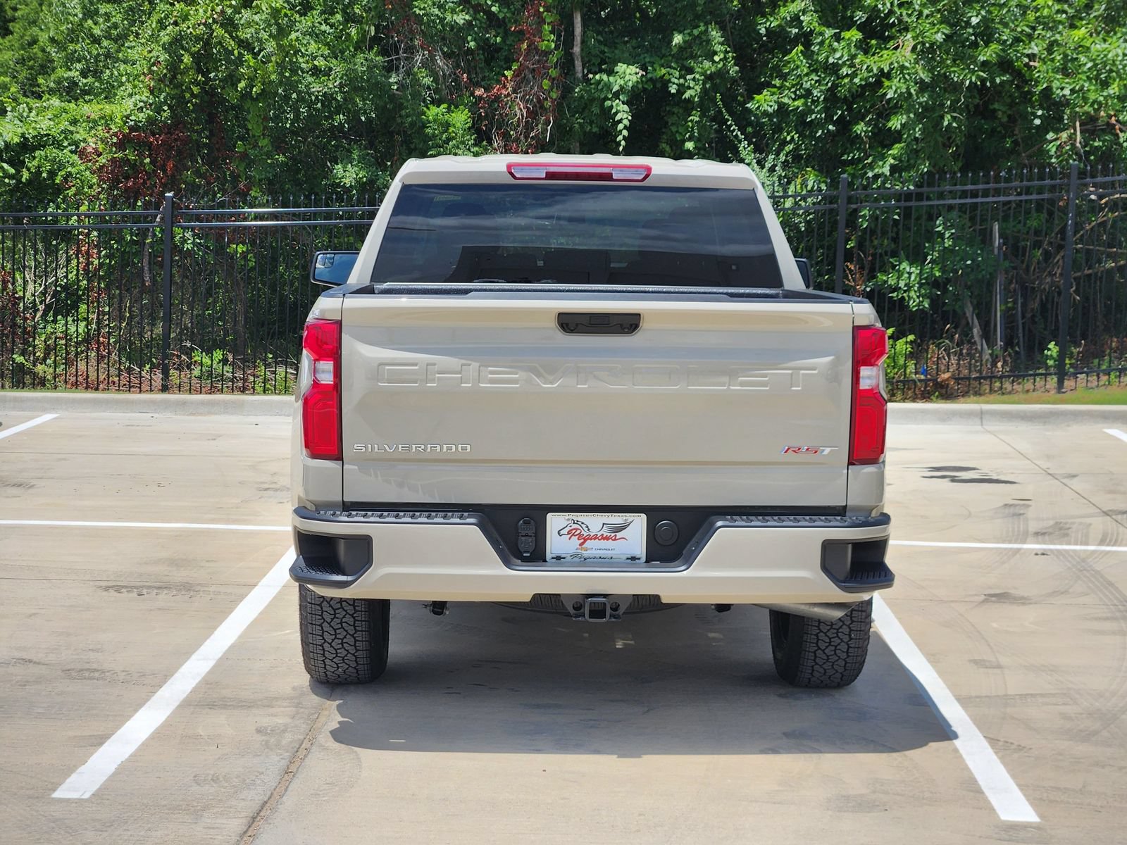 New 2026 Chevrolet Silverado 1500 RST w/ RST Select Package AWD/4WD image 8