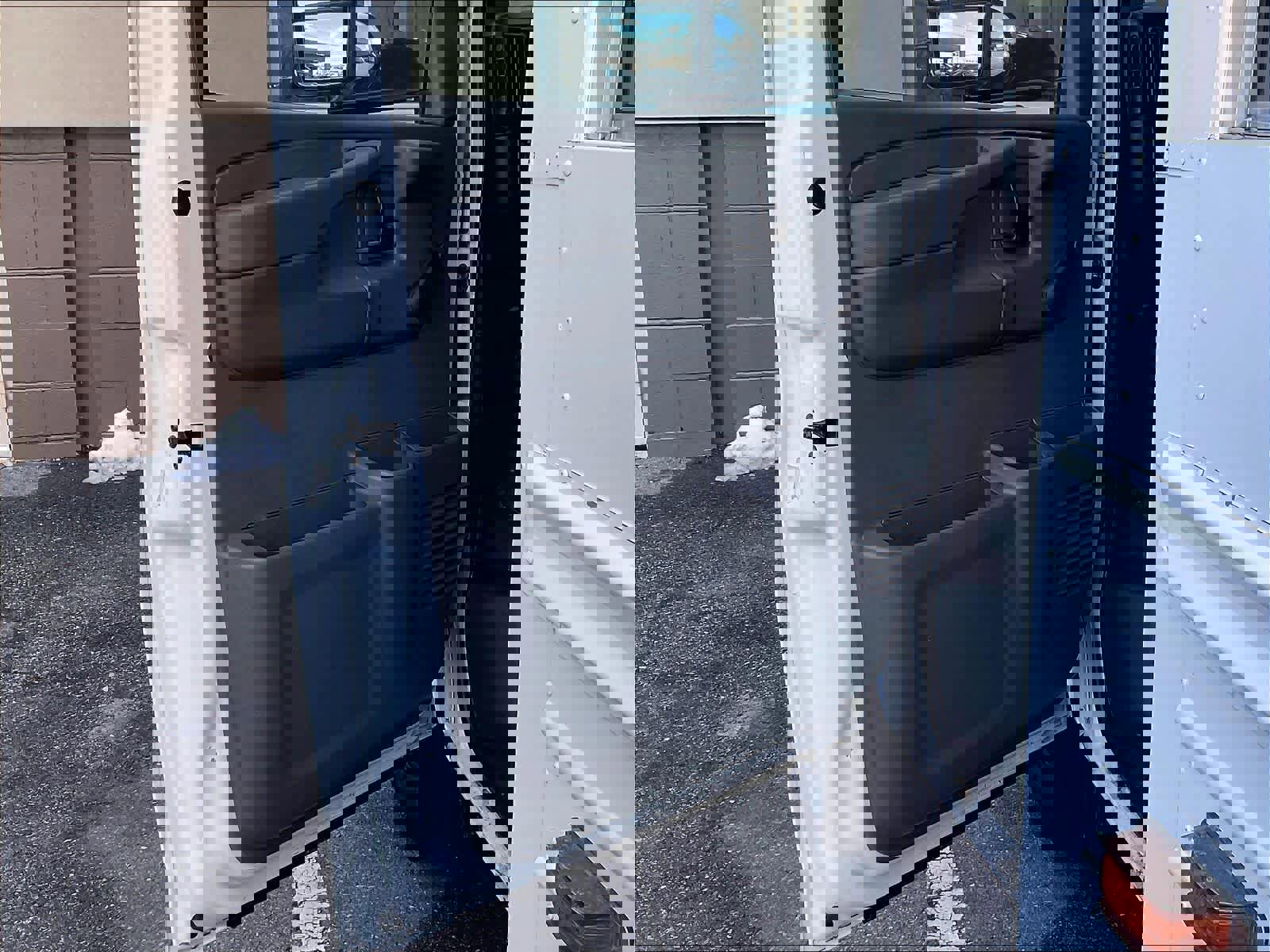 Used 2006 Chevrolet Express 3500 w/ School Bus Package image 9