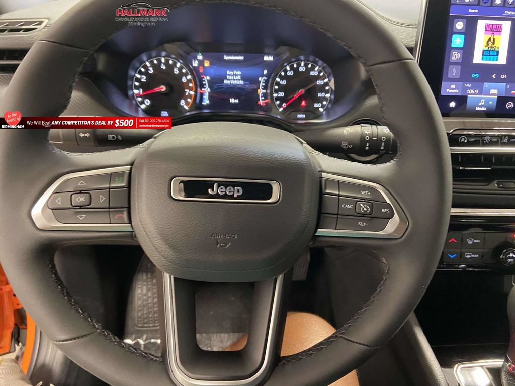 New 2026 Jeep Compass Latitude AWD/4WD image 22