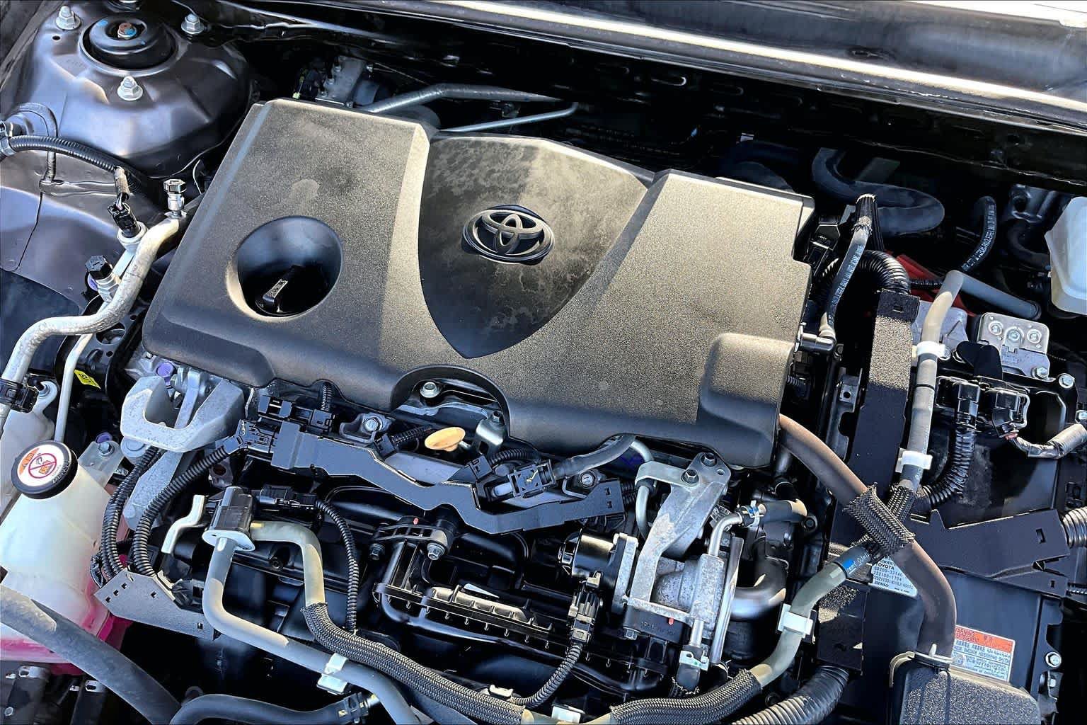 Used 2019 Toyota Camry SE FWD image 33