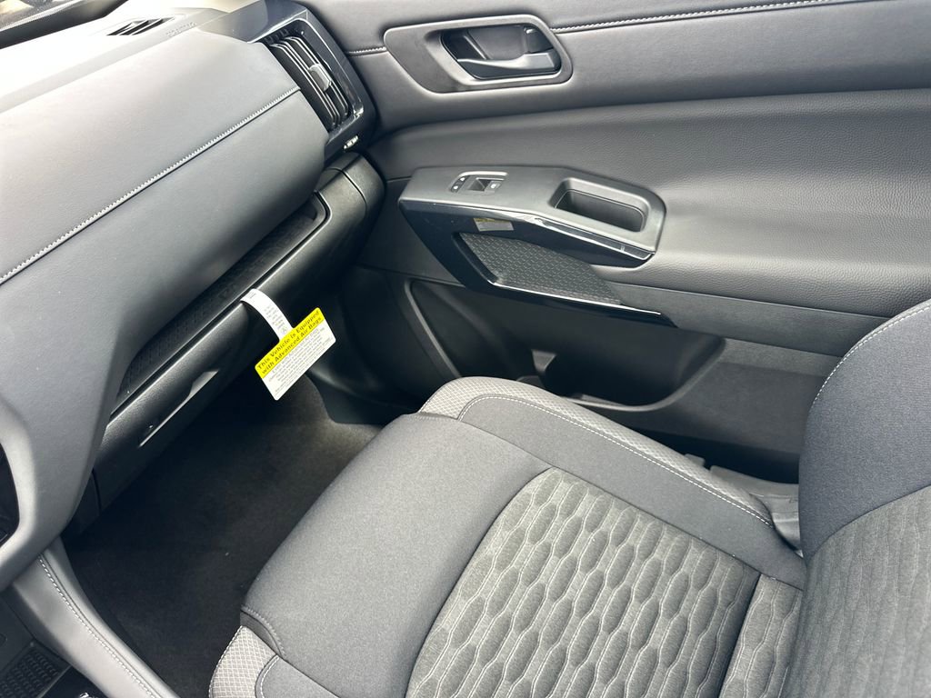 New 2026 Nissan Pathfinder SV image 28