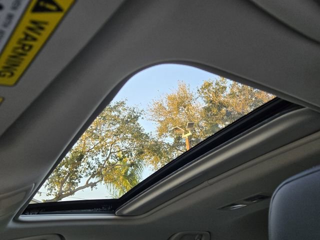 Used 2023 MAZDA CX-5 AWD 2.5 S w/ Premium Package image 16