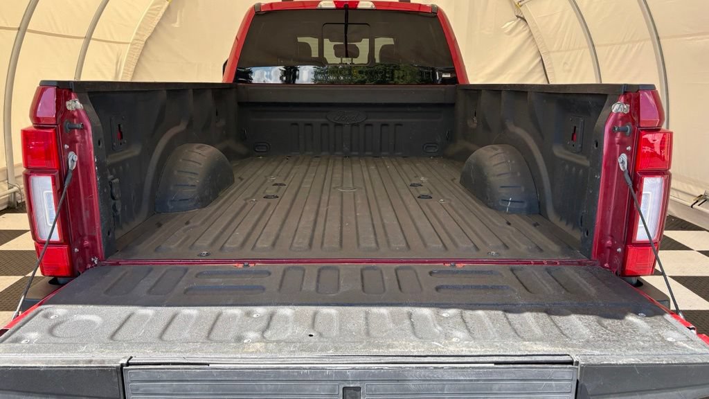 Used 2020 Ford F350 4x4 Crew Cab Super Duty image 4