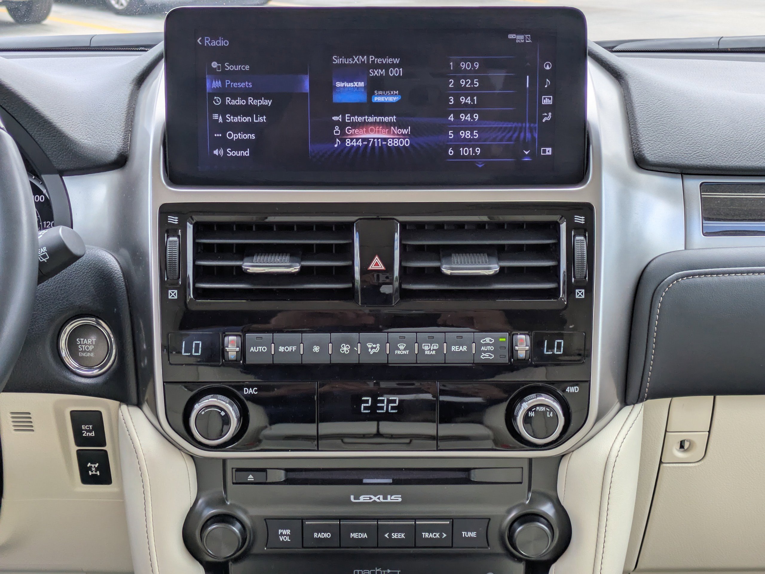 Used 2023 Lexus GX 460 Premium AWD/4WD image 16