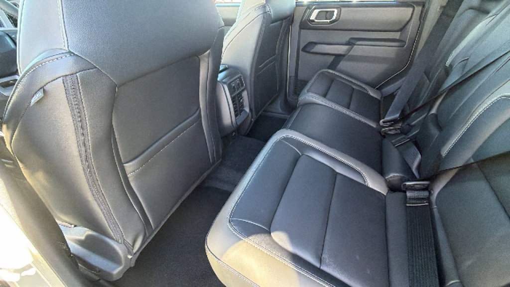 New 2026 Ford Bronco Outer Banks image 24