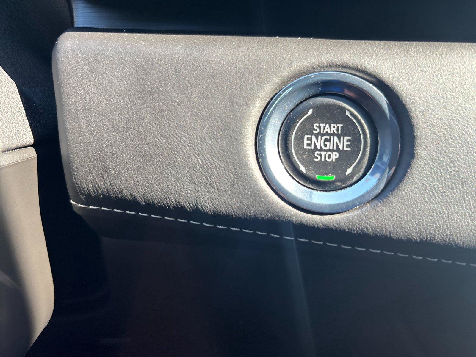 Used 2023 Cadillac Escalade V AWD/4WD image 23