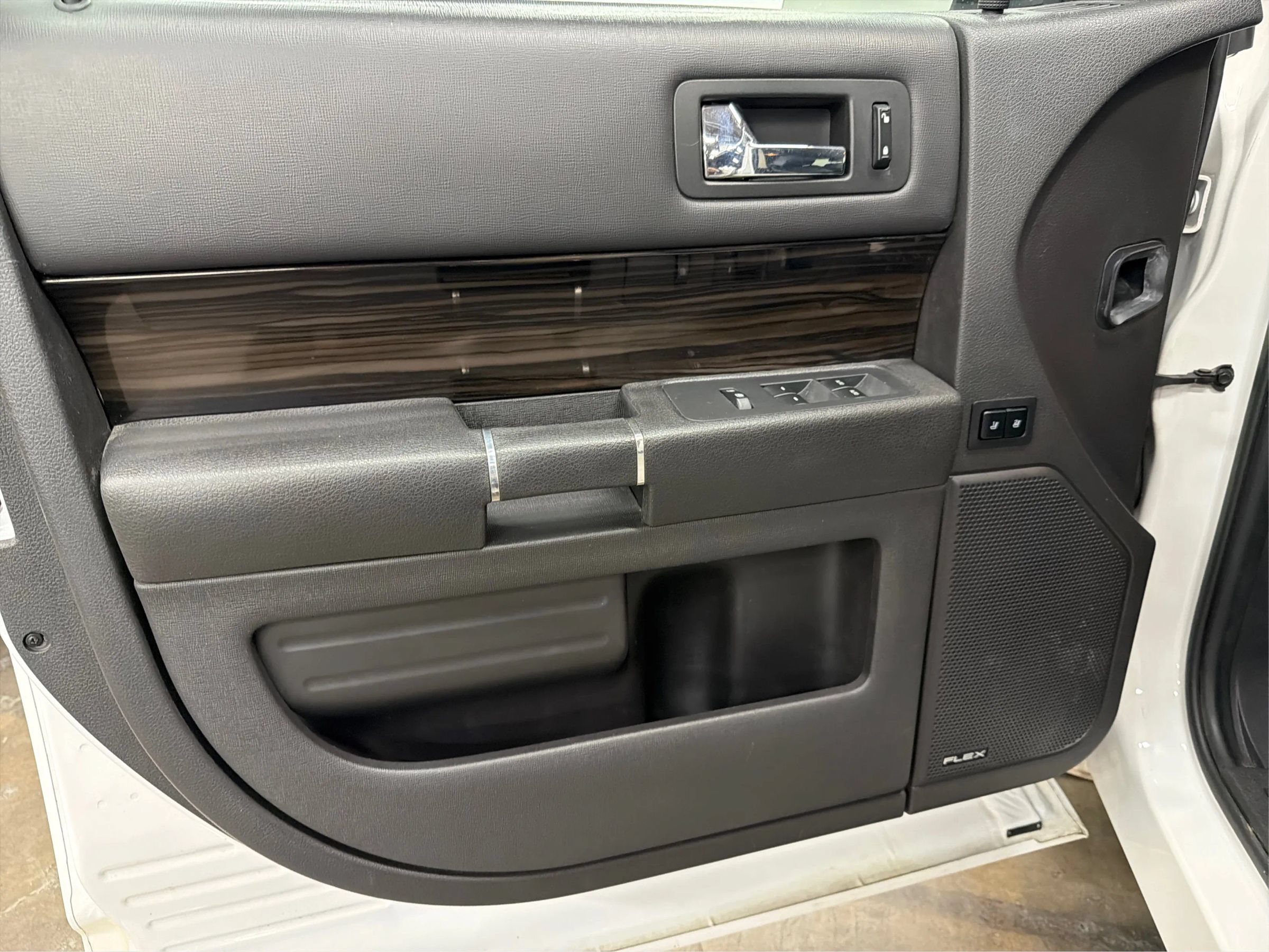 Used 2019 Ford Flex SEL w/ Equipment Group 202A FWD image 36