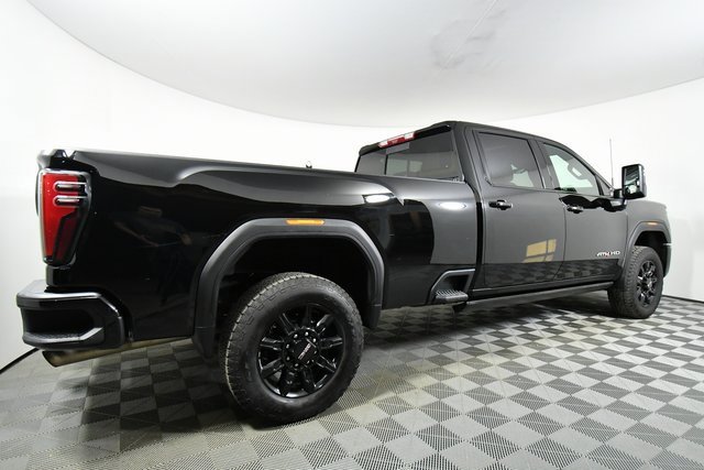 Used 2024 GMC Sierra 2500 AT4 w/ AT4 Premium Plus Package image 10