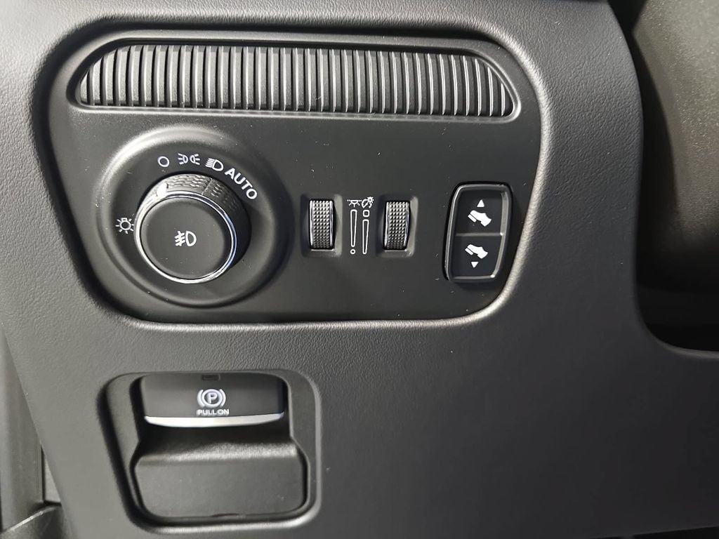 Used 2022 Jeep Grand Wagoneer Series II w/ Premium Group II AWD/4WD image 22