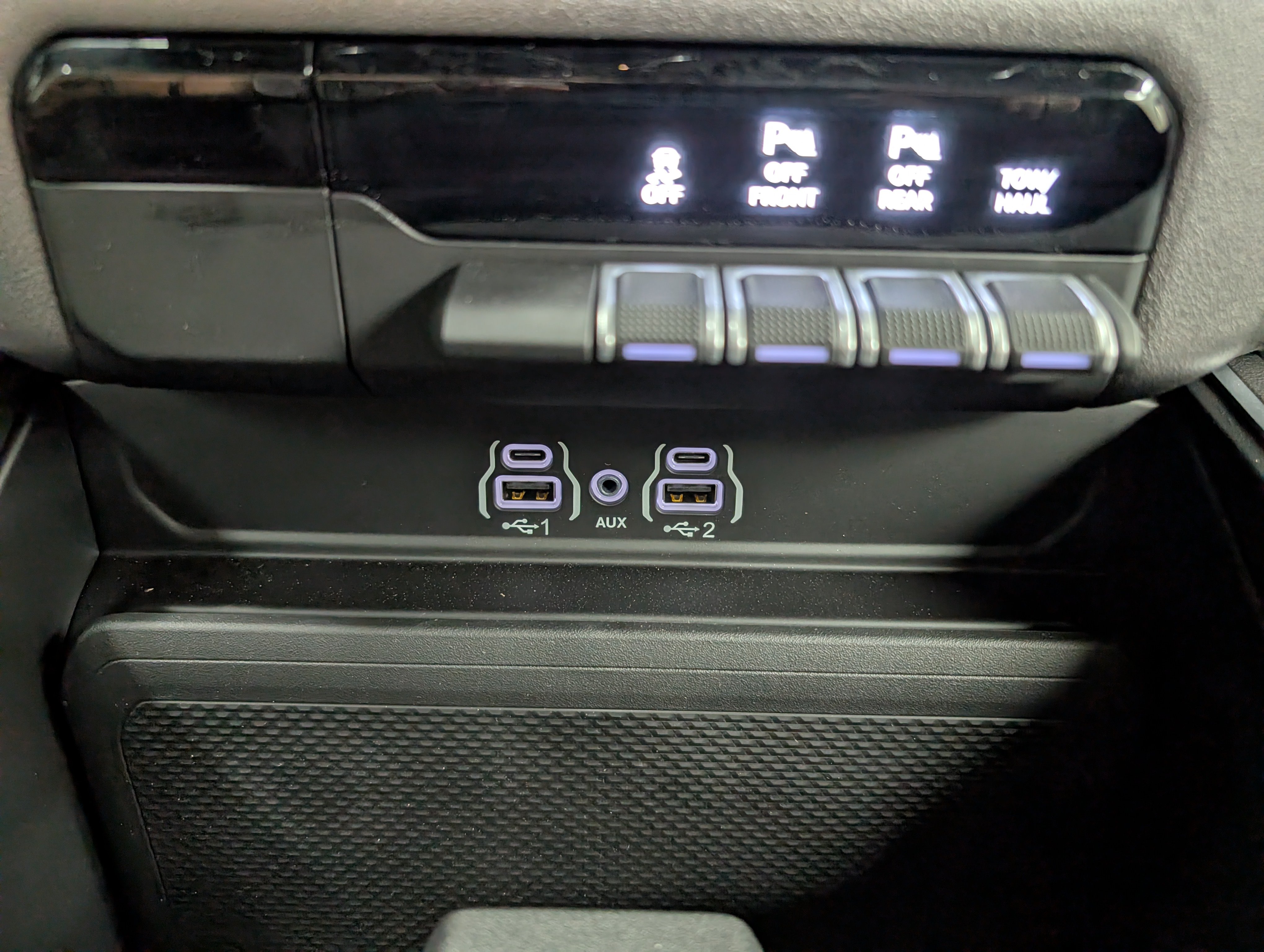 New 2026 RAM 1500 Express AWD/4WD image 14