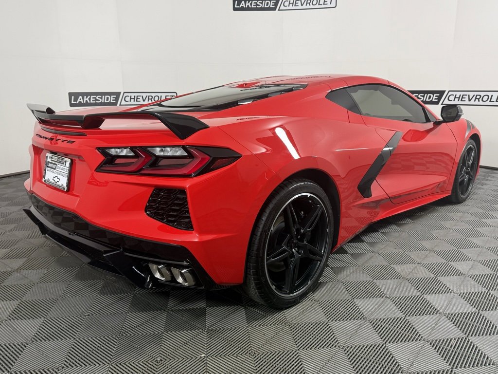 Used 2024 Chevrolet Corvette Stingray w/ Z51 Performance Package image 7