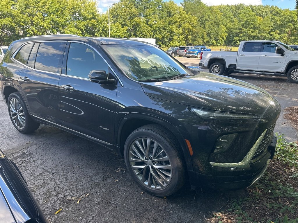Used 2025 Buick Enclave Avenir w/ Super Cruise Package